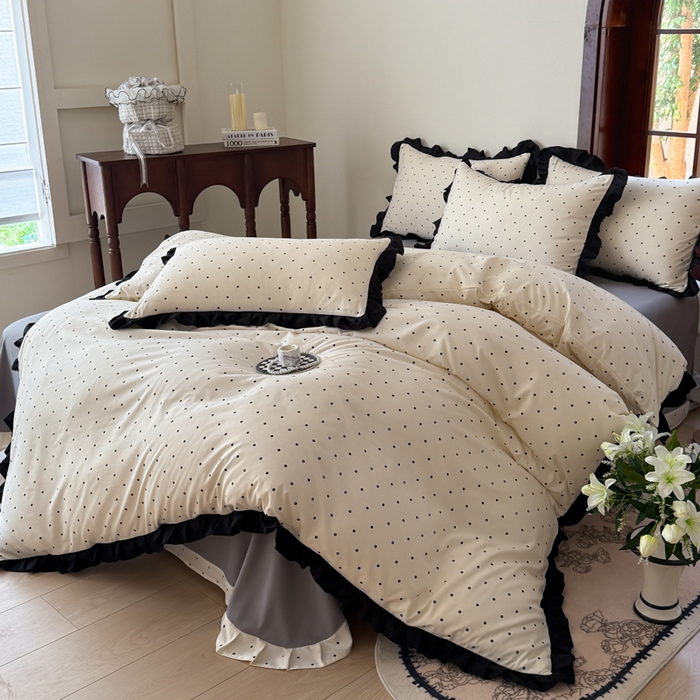 91家纺网 家纺一手货源 找家纺 晚爱家纺（原晚安家居） 2026新款法式花边水洗棉四件套赫本风韩版针织云朵棉三件套 法式风-黑色波点