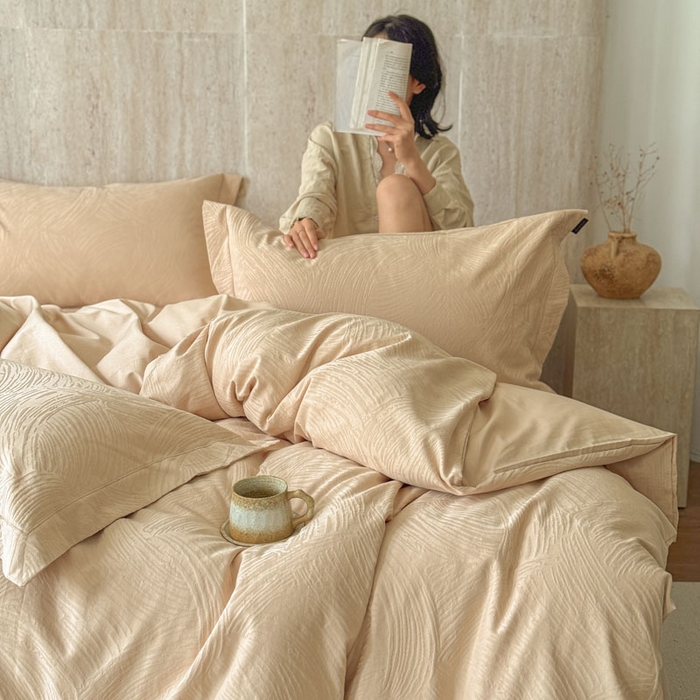 91家纺网 家纺一手货源 找家纺 莱豫家纺 2026春夏新款长绒棉全棉纯棉水洗浮雕提花四件套 罗熙