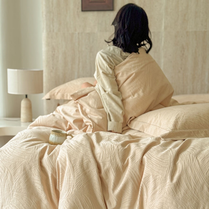 91家纺网 家纺一手货源 找家纺 莱豫家纺 2026春夏新款长绒棉全棉纯棉水洗浮雕提花四件套 罗熙