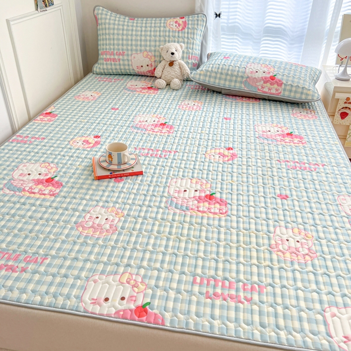 91家纺网 家纺一手货源 找家纺 柒月家居 2026新款凉感丝小清新乳胶凉席 蓝格甜猫