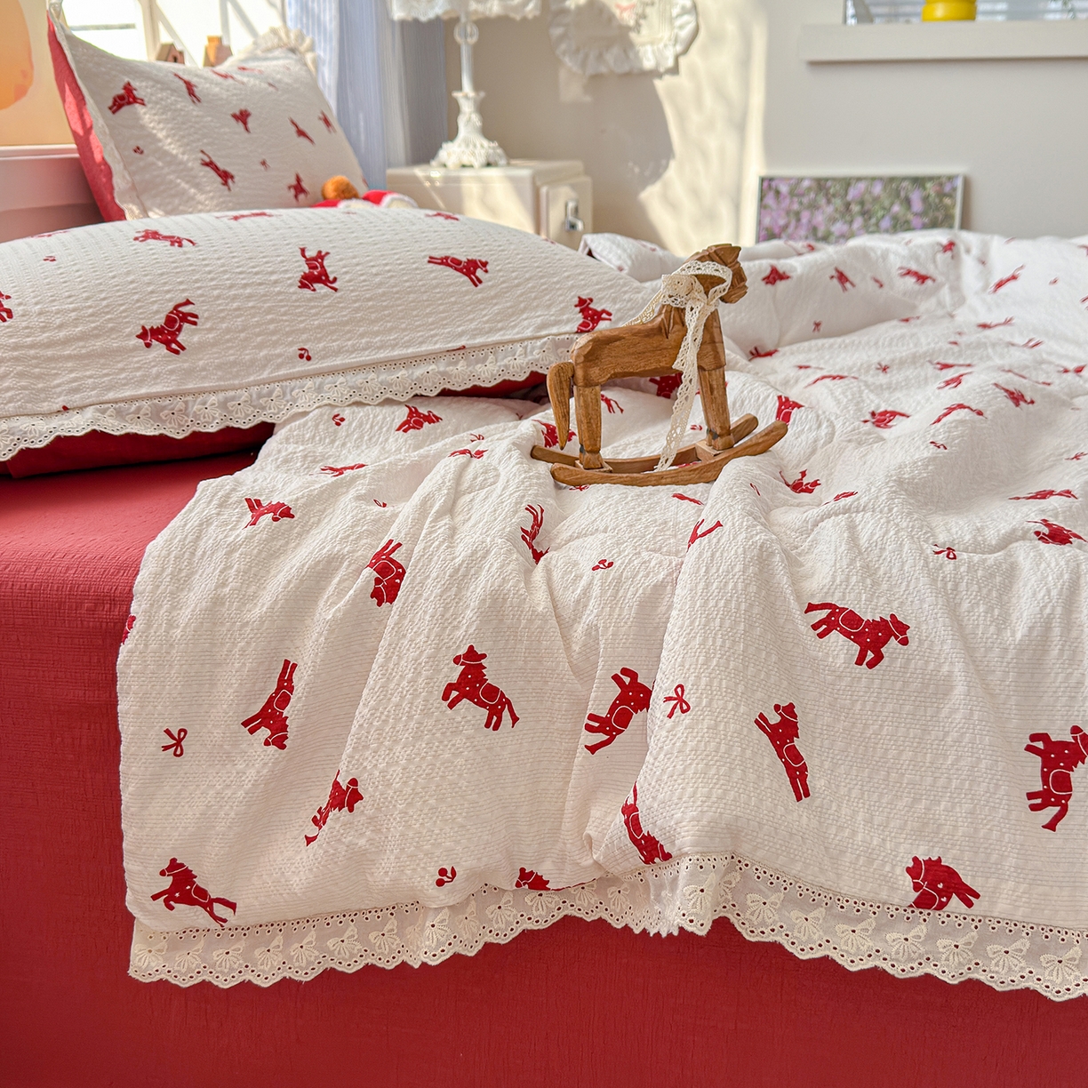 91家纺网 家纺一手货源 找家纺 弗苓家纺 2026新款高克重泡芙棉花边款夏被夏凉被空调被四件套小红书推荐-风格二 马上有钱