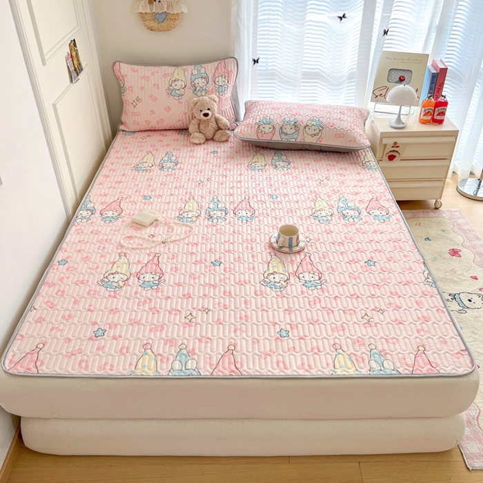 91家纺网 家纺一手货源 找家纺 柒月家居 2026新款凉感丝小清新乳胶凉席 豹纹精灵