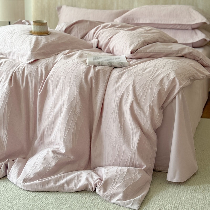 91家纺网 家纺一手货源 找家纺 莱豫家纺 2026春夏新款长绒棉全棉纯棉水洗浮雕提花四件套 米娅紫