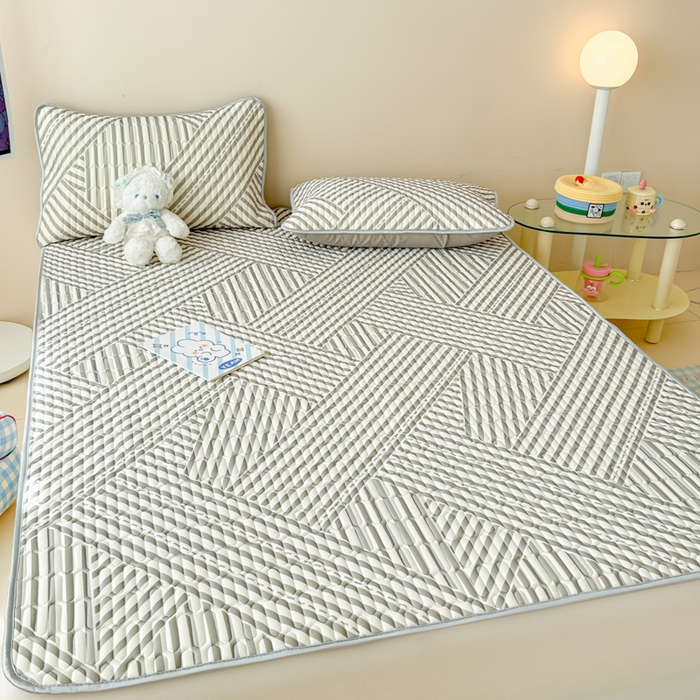 91家纺网 家纺一手货源 找家纺 柒月家居 2026新款凉感丝小清新乳胶凉席 格调