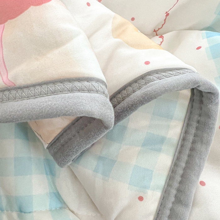 91家纺网 家纺一手货源 找家纺 柒月家居 2026新款凉感丝小清新乳胶凉席 蓝块汪仔