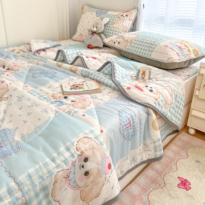 91家纺网 家纺一手货源 找家纺 柒月家居 2026新款凉感丝小清新乳胶凉席 蓝块汪仔