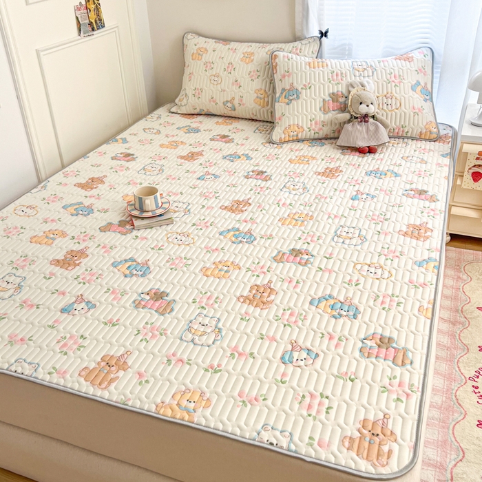 91家纺网 家纺一手货源 找家纺 柒月家居 2026新款凉感丝小清新乳胶凉席 碎花派对