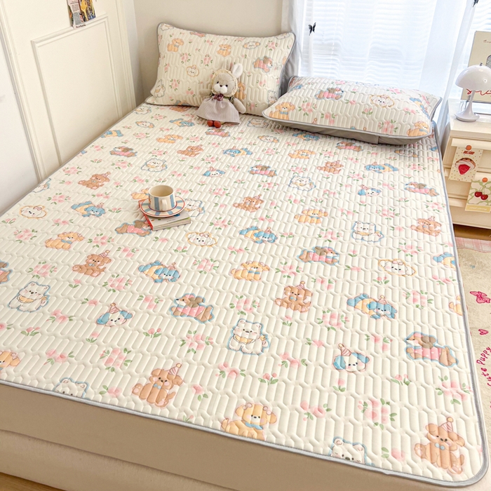 91家纺网 家纺一手货源 找家纺 柒月家居 2026新款凉感丝小清新乳胶凉席 碎花派对