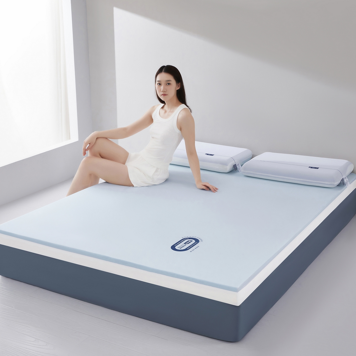 91家纺网 家纺一手货源 找家纺 栩裕纺织 2026新品【某朵同款】星级酒店慢回弹记忆棉床垫 支持定做特殊尺寸 白色