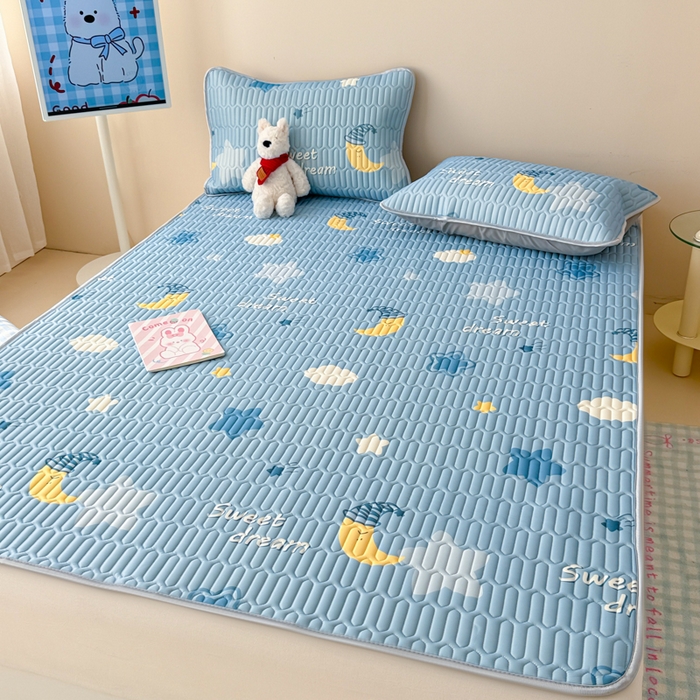 91家纺网 家纺一手货源 找家纺 柒月家居 2026新款凉感丝小清新乳胶凉席 星星月亮