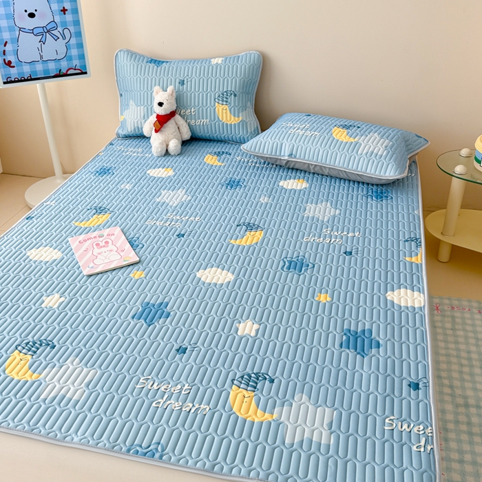 91家纺网 家纺一手货源 找家纺 柒月家居 2026新款凉感丝小清新乳胶凉席 星星月亮