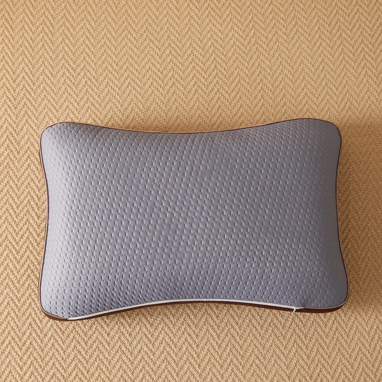 91家纺网 家纺一手货源 找家纺 （总）缦吉 2026新款PE豆豆双面荞麦枕头