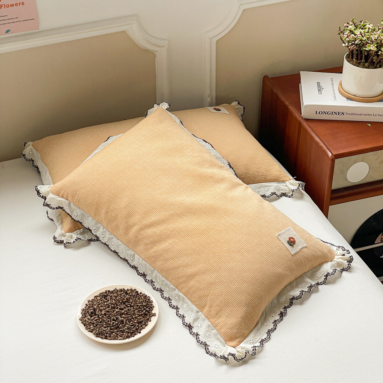 91家纺网 家纺一手货源 找家纺 梦叶草 2026新款全棉马卡龙蕾丝荞麦枕法式风枕枕头枕芯 马卡龙蕾丝荞麦枕-橙色