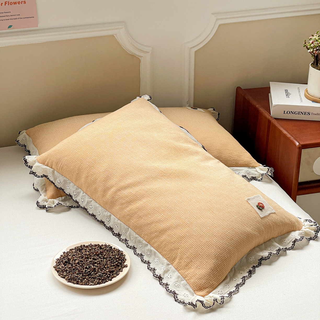 91家纺网 家纺一手货源 找家纺 梦叶草 2026新款全棉马卡龙蕾丝荞麦枕法式风枕枕头枕芯 马卡龙蕾丝荞麦枕-橙色