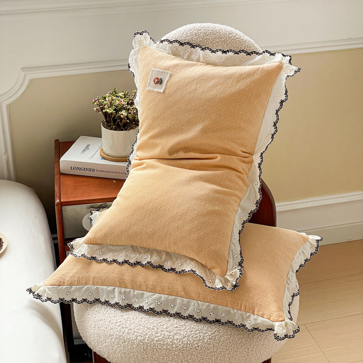 91家纺网 家纺一手货源 找家纺 梦叶草 2026新款全棉马卡龙蕾丝荞麦枕法式风枕枕头枕芯 马卡龙蕾丝荞麦枕-橙色