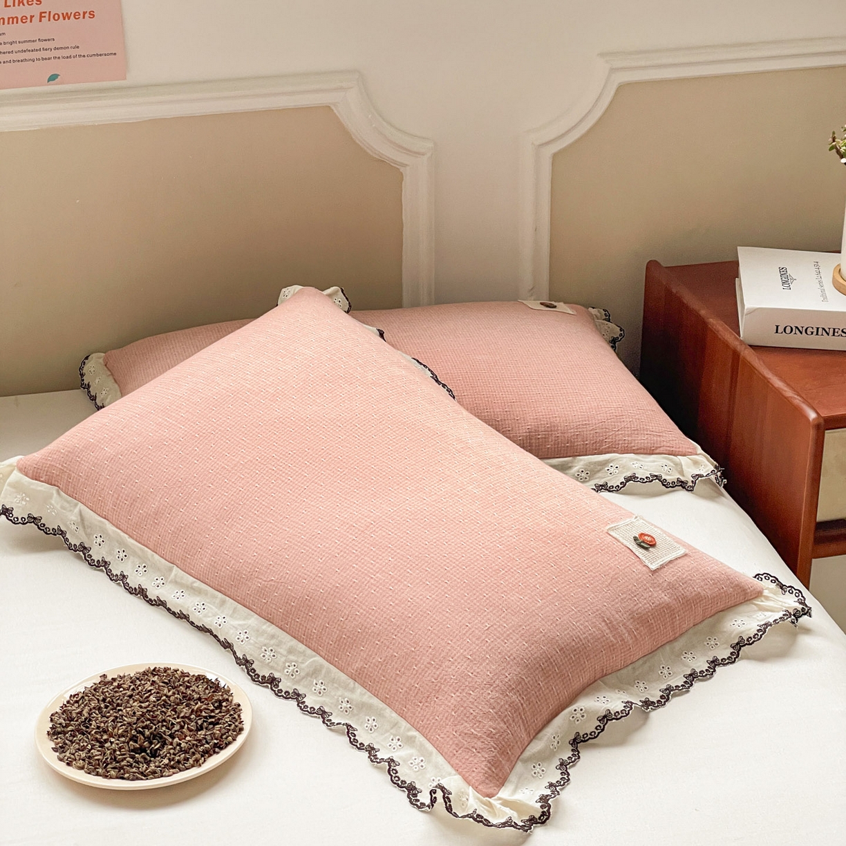 91家纺网 家纺一手货源 找家纺 梦叶草 2026新款全棉马卡龙蕾丝荞麦枕法式风枕枕头枕芯 马卡龙蕾丝荞麦枕-粉色