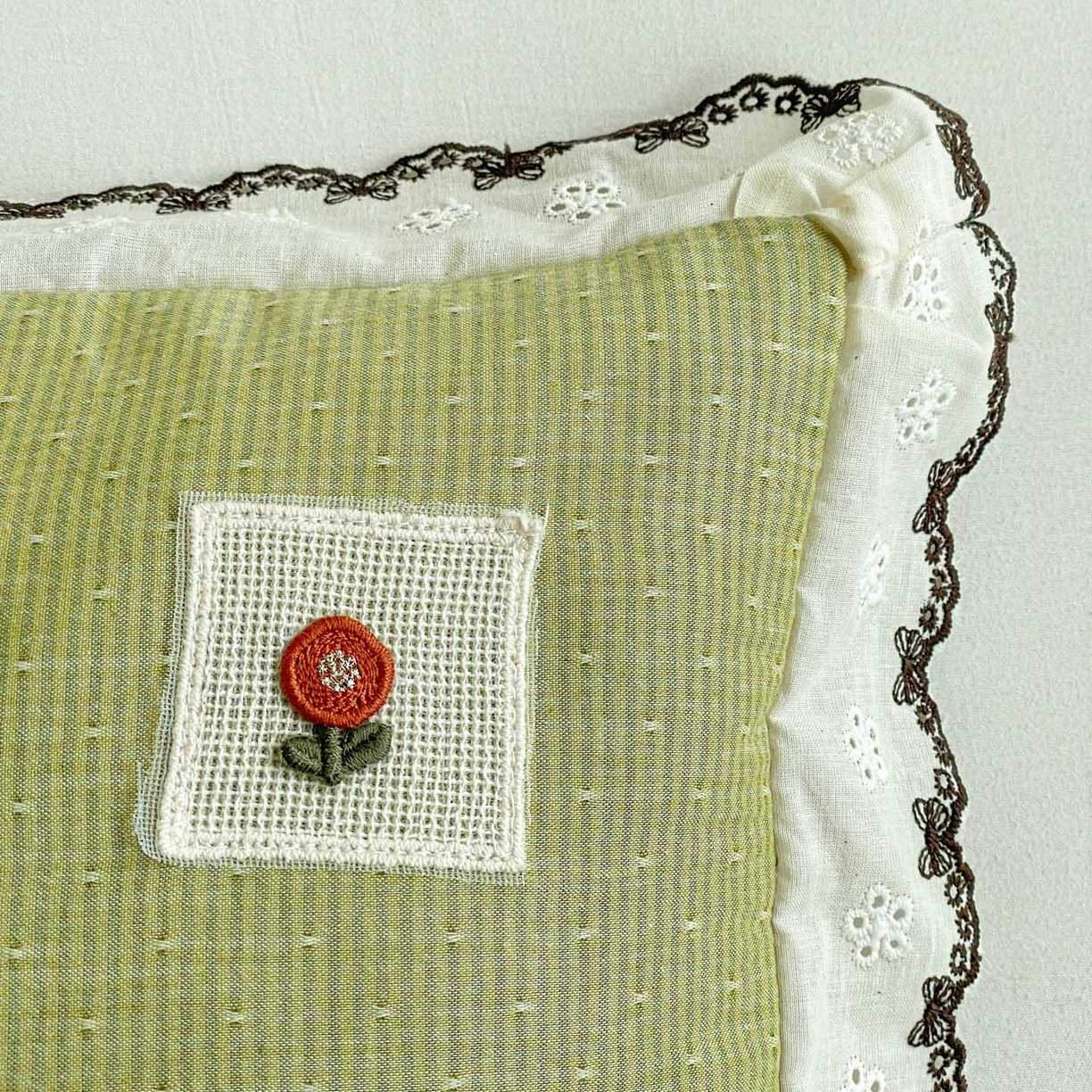 91家纺网 家纺一手货源 找家纺 梦叶草 2026新款全棉马卡龙蕾丝荞麦枕法式风枕枕头枕芯 马卡龙蕾丝荞麦枕-绿色