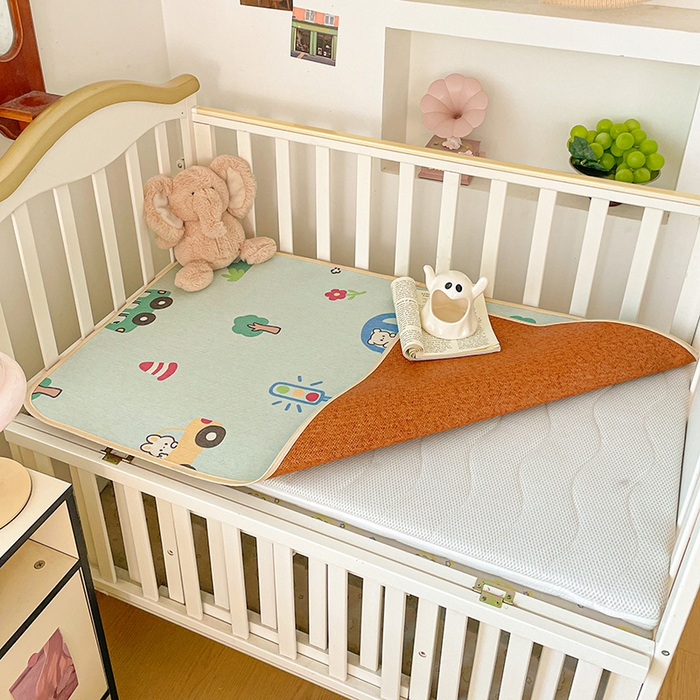 91家纺网 家纺一手货源 找家纺 富馨莱 2026新款幼儿园古藤席冰丝席双面可用儿童凉席双面凉感 开心车队