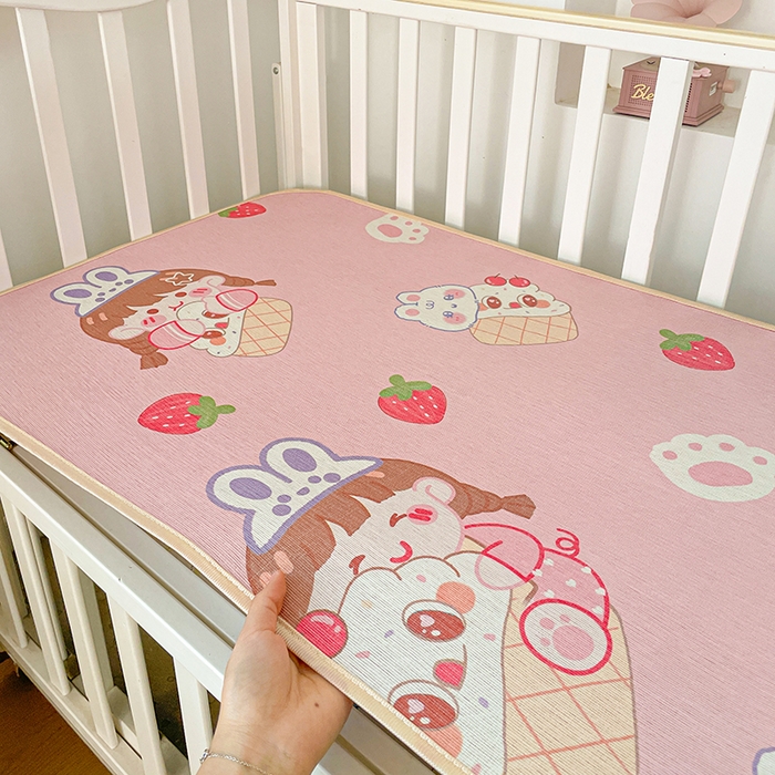 91家纺网 家纺一手货源 找家纺 富馨莱 2026新款幼儿园古藤席冰丝席双面可用儿童凉席双面凉感 可爱女孩