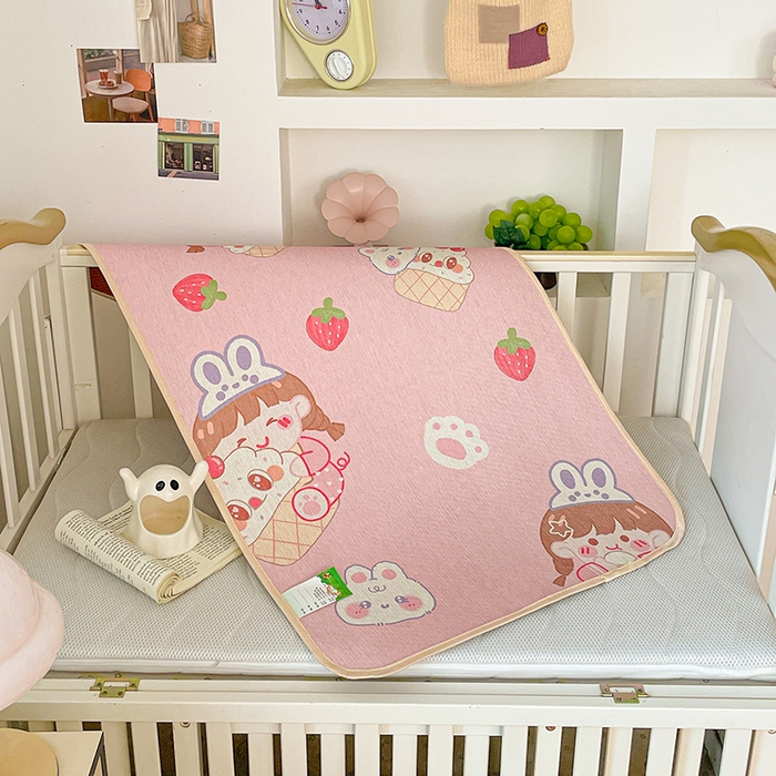 91家纺网 家纺一手货源 找家纺 富馨莱 2026新款幼儿园古藤席冰丝席双面可用儿童凉席双面凉感 可爱女孩