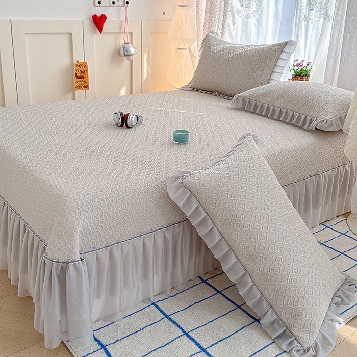 91家纺网 家纺一手货源 找家纺 冬然家纺 2026新款【快乐熊 云朵纹系列】冰豆豆凉席床裙款 云朵纹-咖