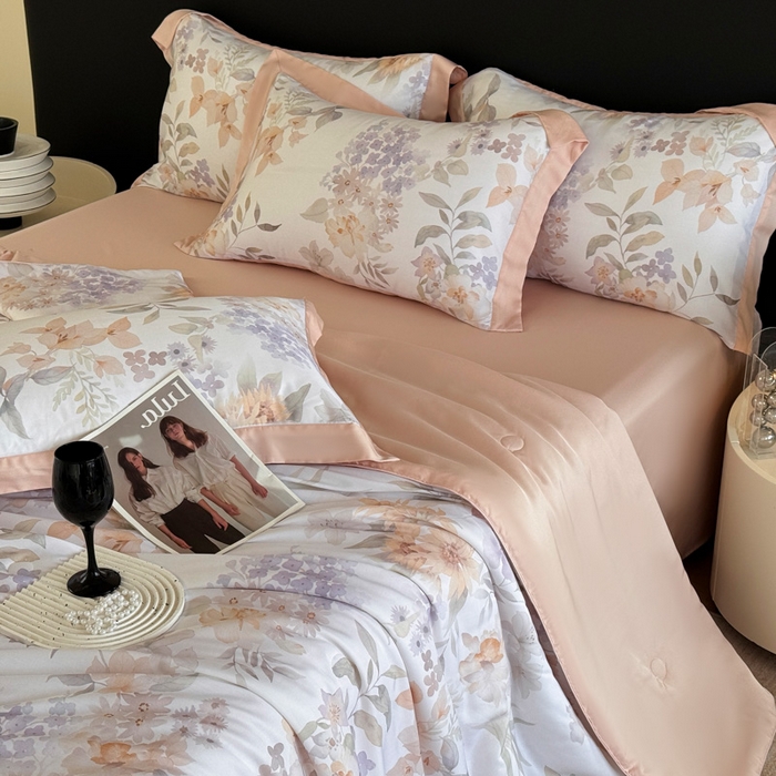 91家纺网 家纺一手货源 找家纺 梵克保罗 2026新款简约莱赛尔夏被夏凉被空调被四件套 雾粉花信