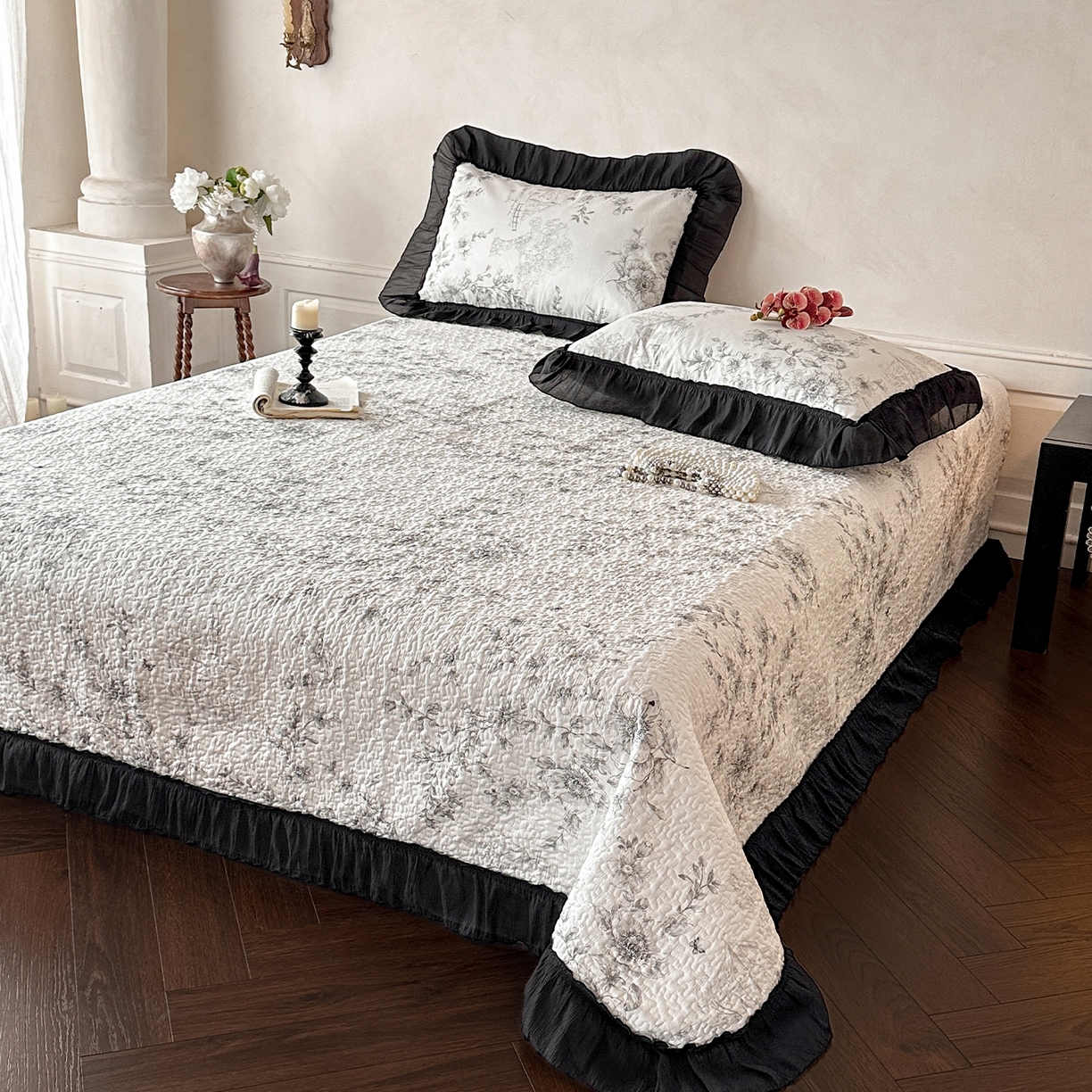 91家纺网 家纺一手货源 找家纺 （总）蓝邻家纺 2026新款全棉真丝皱花边款床盖四件套系列