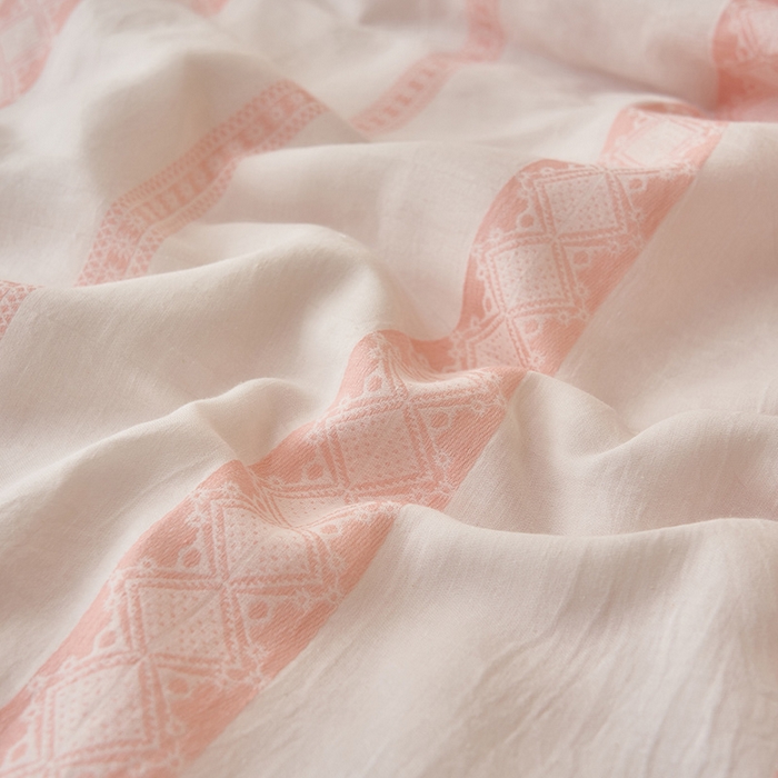 91家纺网 家纺一手货源 找家纺 简如 2026新款里外全棉色织提花新疆棉花夏凉被四件套详-简条系列 简条-粉