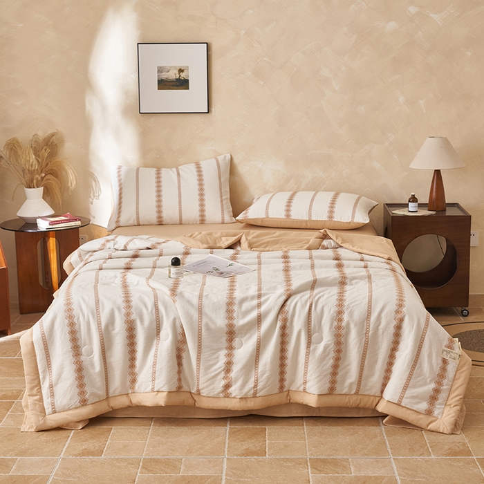 91家纺网 家纺一手货源 找家纺 简如 2026新款里外全棉色织提花新疆棉花夏凉被四件套详-简条系列 简条-米驼