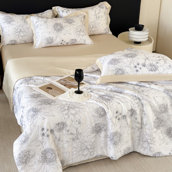 91家纺网 家纺一手货源 找家纺 梵克保罗 2026春夏新款莱赛尔天丝夏被嵌绳款数码印花单夏被夏被四件套夏凉被单枕套 墨染疏芳