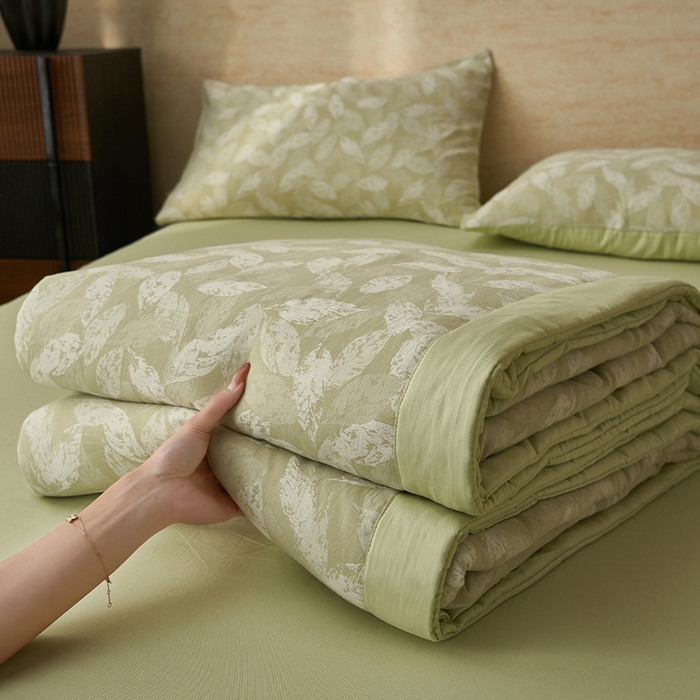 91家纺网 家纺一手货源 找家纺 简如 2026新款全棉60提花里外纯棉棉花夏凉被四件套 层林尽染-绿