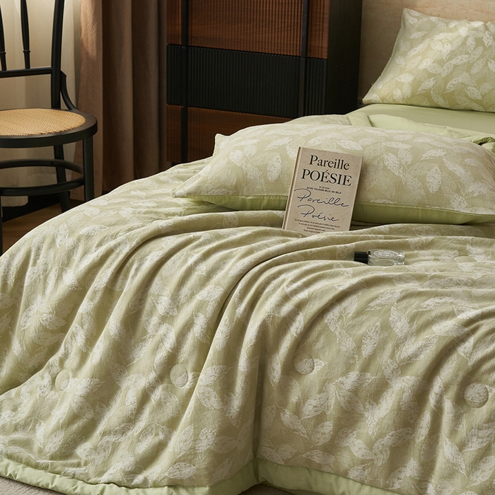 91家纺网 家纺一手货源 找家纺 简如 2026新款全棉60提花里外纯棉棉花夏凉被四件套 层林尽染-绿