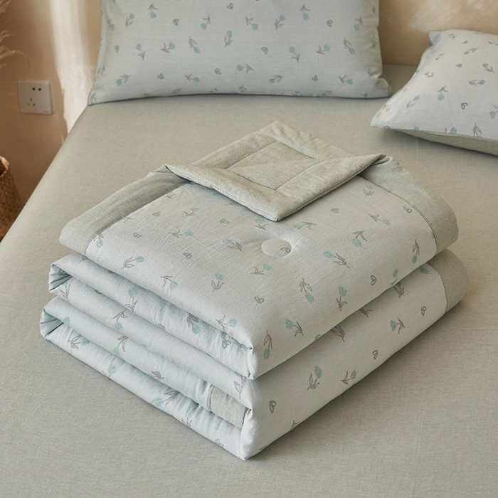 91家纺网 家纺一手货源 找家纺 简如 2026新款全棉60提花里外纯棉棉花夏凉被四件套 芬芳-绿灰