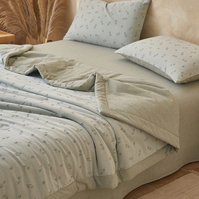 91家纺网 家纺一手货源 找家纺 简如 2026新款全棉60提花里外纯棉棉花夏凉被四件套 芬芳-绿灰