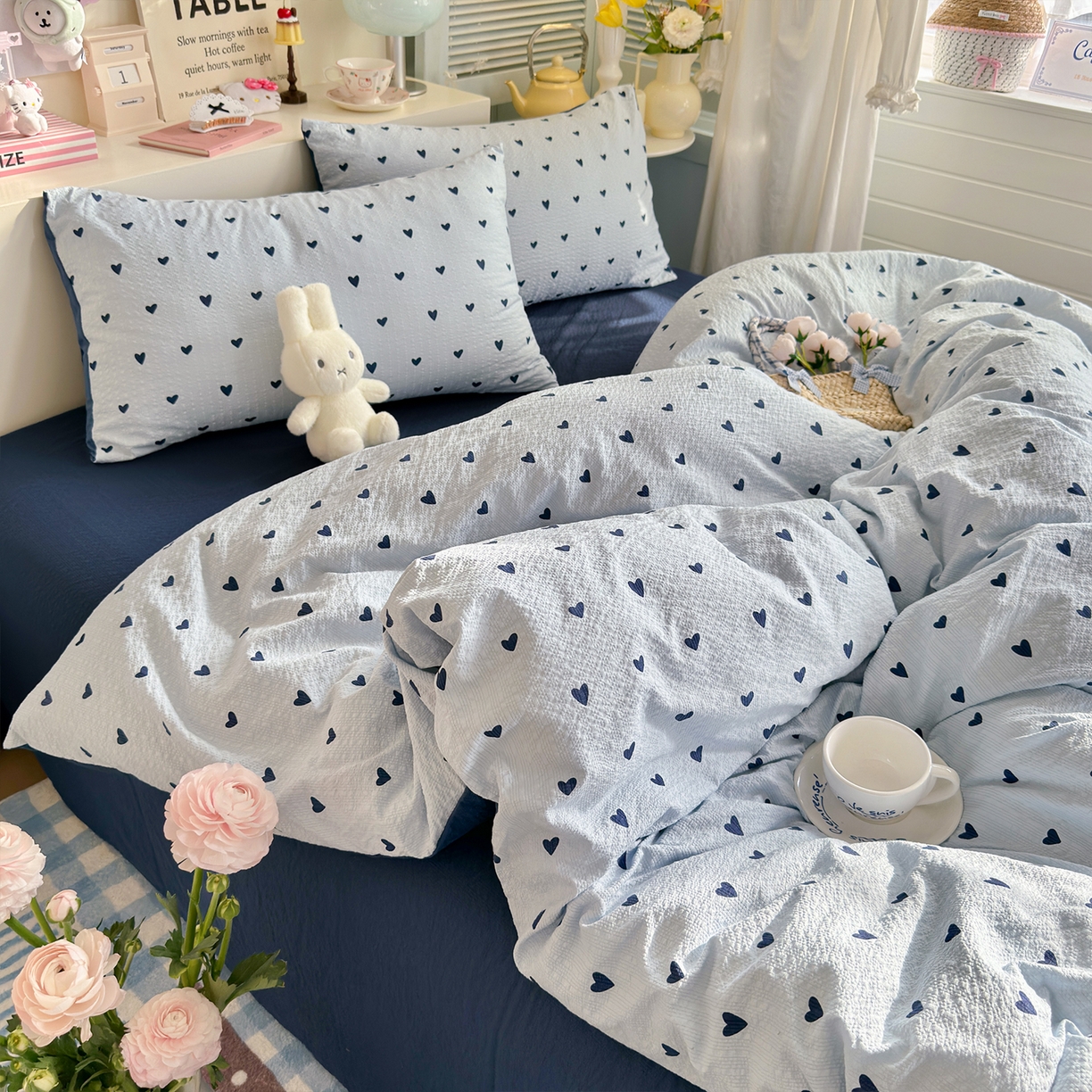 91家纺网 家纺一手货源 找家纺 铺尚美家纺 2026新款小清新110g高品质直播热卖款A类泡芙棉双层纱四件套 蓝调心心