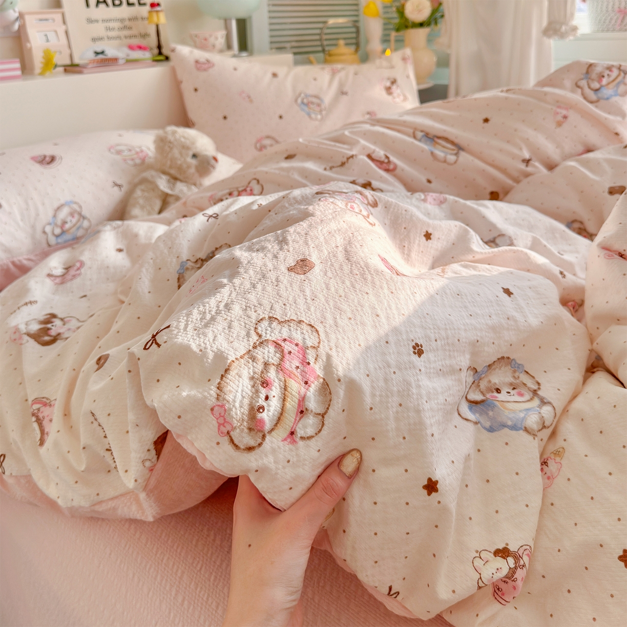 91家纺网 家纺一手货源 找家纺 铺尚美家纺 2026新款小清新110g高品质直播热卖款A类泡芙棉双层纱四件套 萌萌狗