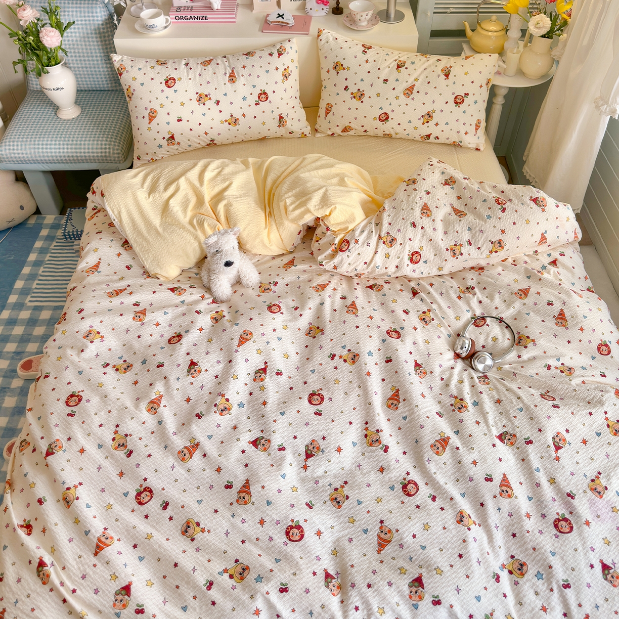 91家纺网 家纺一手货源 找家纺 铺尚美家纺 2026新款小清新110g高品质直播热卖款A类泡芙棉双层纱四件套 苹果星星人