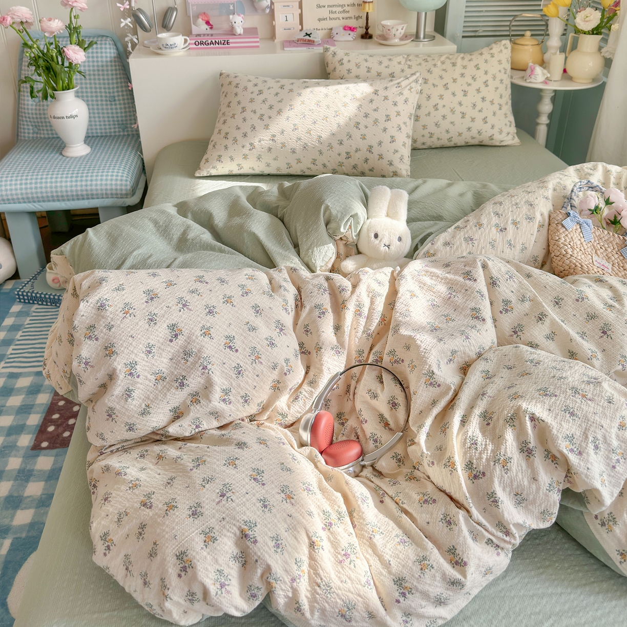 91家纺网 家纺一手货源 找家纺 铺尚美家纺 2026新款小清新110g高品质直播热卖款A类泡芙棉双层纱四件套 七里香