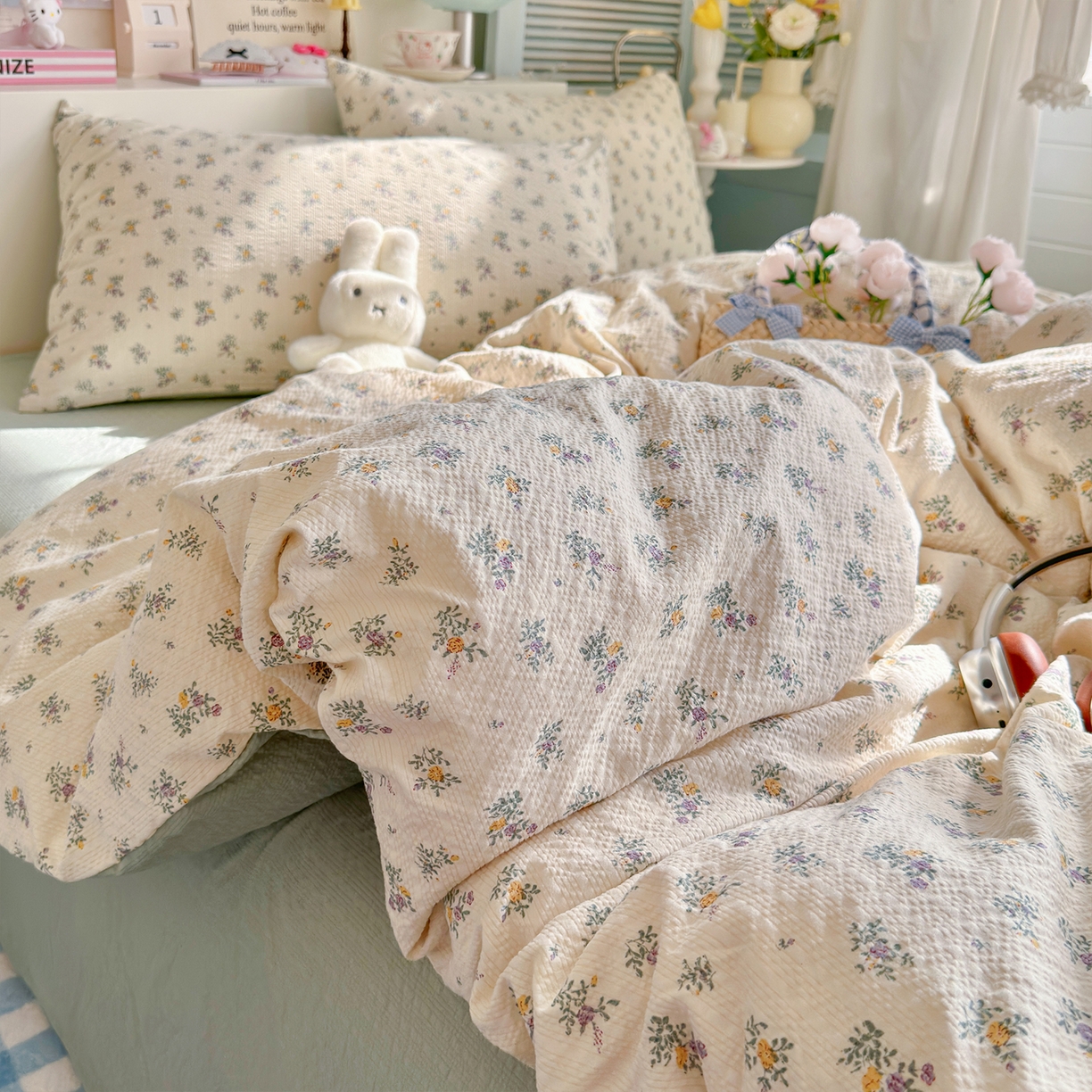 91家纺网 家纺一手货源 找家纺 铺尚美家纺 2026新款小清新110g高品质直播热卖款A类泡芙棉双层纱四件套 七里香