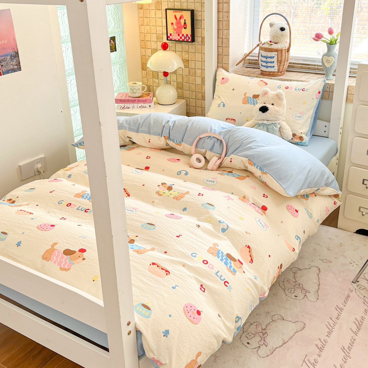 91家纺网 家纺一手货源 找家纺 川悦生活 【提供买家秀】2026新款云感双层纱木棉学生床笠套件 腊肠庄园