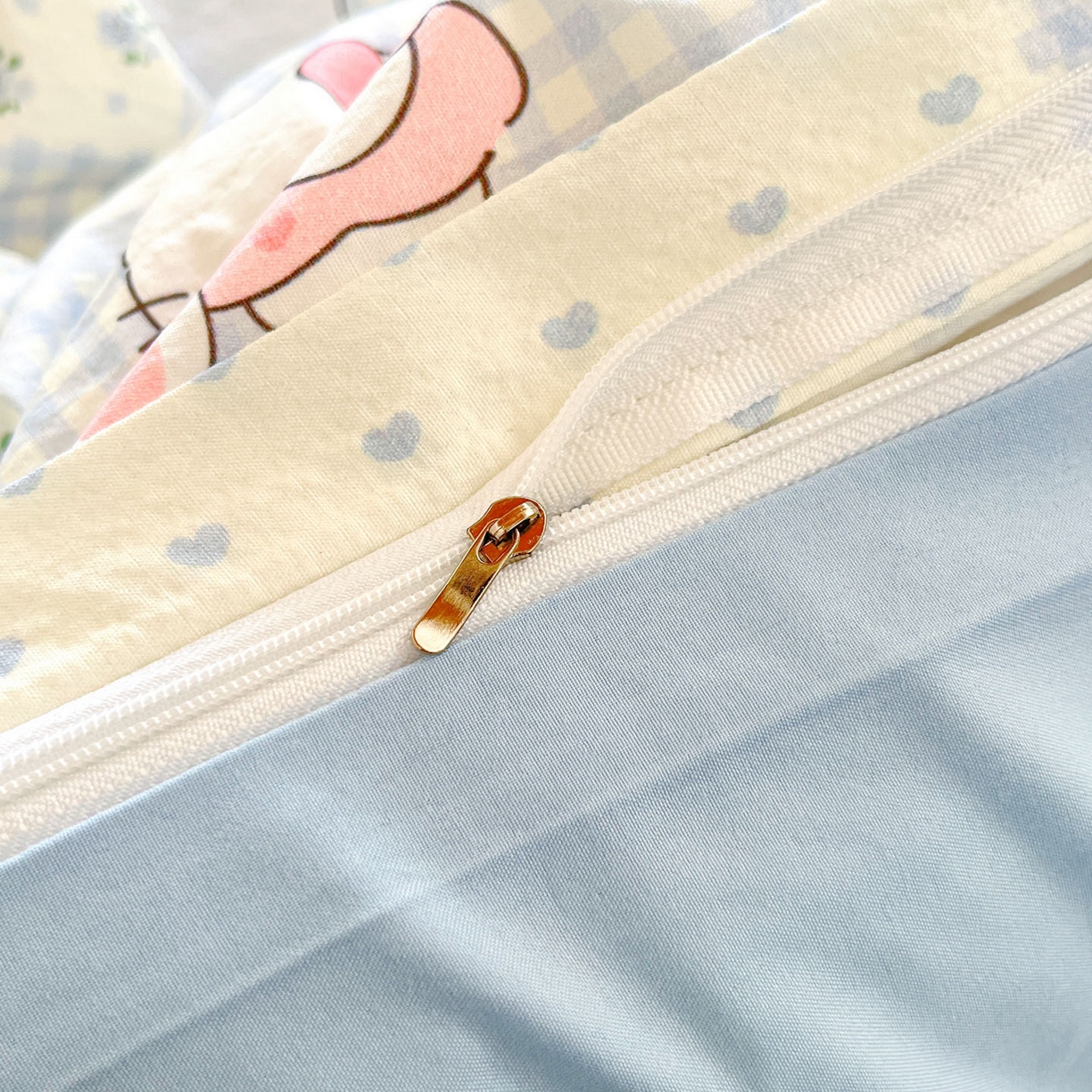 91家纺网 家纺一手货源 找家纺 川悦生活 【提供买家秀】2026新款云感双层纱木棉学生床笠套件 小猫庄园