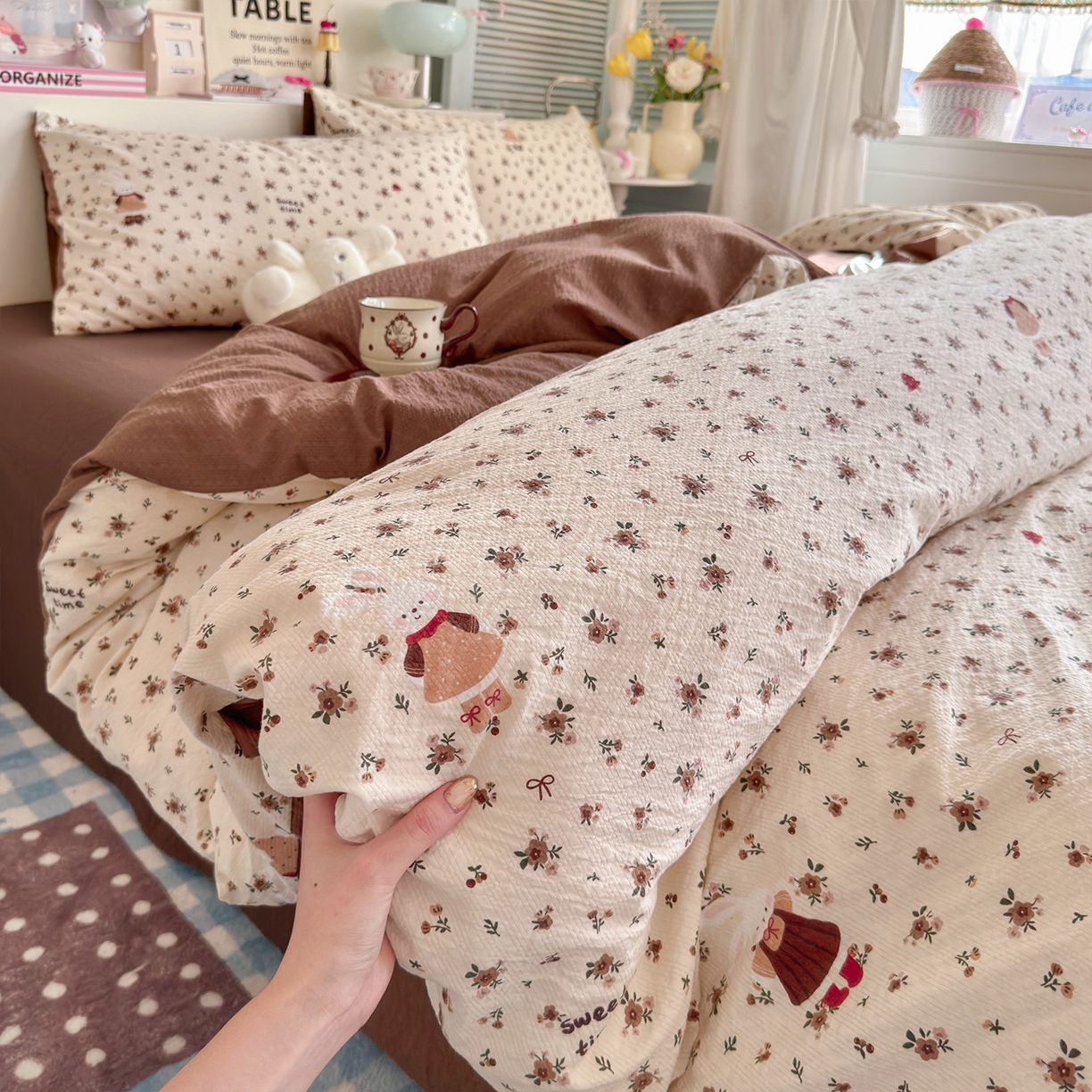 91家纺网 家纺一手货源 找家纺 铺尚美家纺 2026新款小清新110g高品质直播热卖款A类泡芙棉双层纱四件套 兔兔后花园