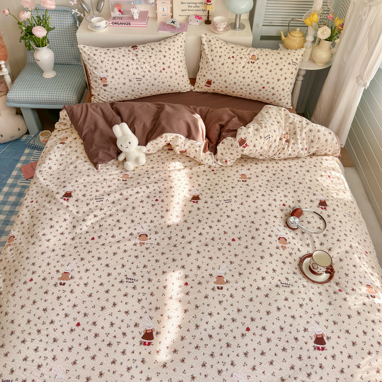 91家纺网 家纺一手货源 找家纺 铺尚美家纺 2026新款小清新110g高品质直播热卖款A类泡芙棉双层纱四件套 兔兔后花园