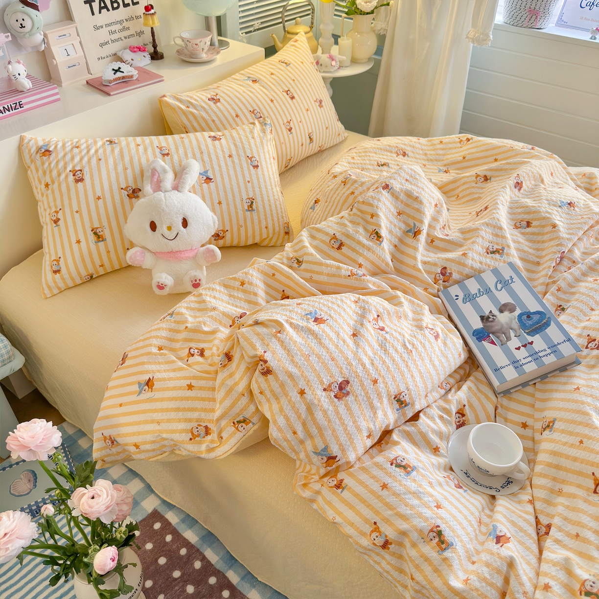 91家纺网 家纺一手货源 找家纺 铺尚美家纺 2026新款小清新110g高品质直播热卖款A类泡芙棉双层纱四件套 星星人