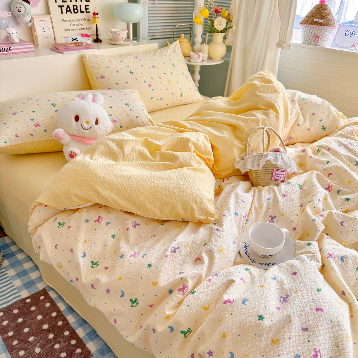 91家纺网 家纺一手货源 找家纺 铺尚美家纺 2026新款小清新110g高品质直播热卖款A类泡芙棉双层纱四件套 绚烂星空