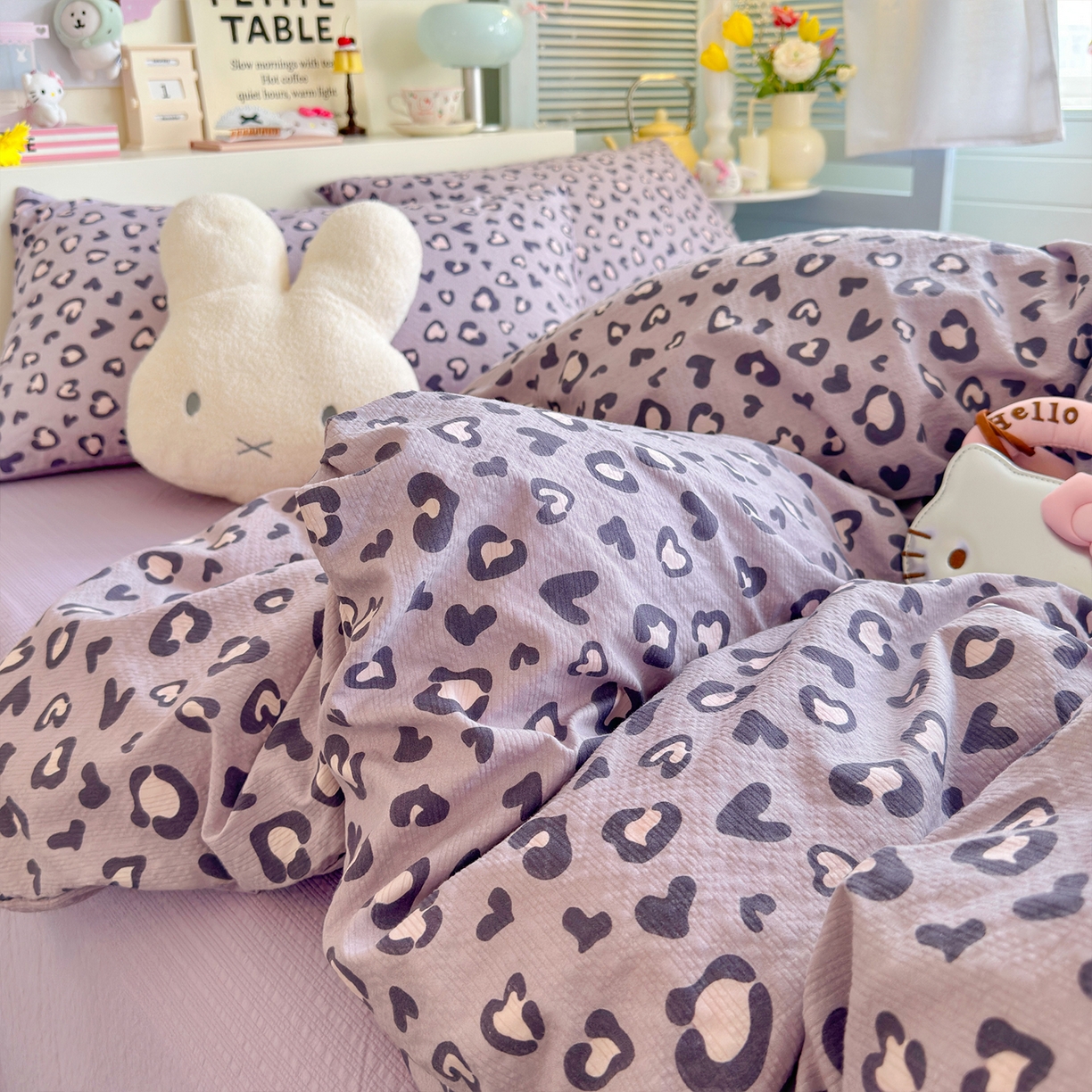 91家纺网 家纺一手货源 找家纺 铺尚美家纺 2026新款小清新110g高品质直播热卖款A类泡芙棉双层纱四件套 紫豹纹