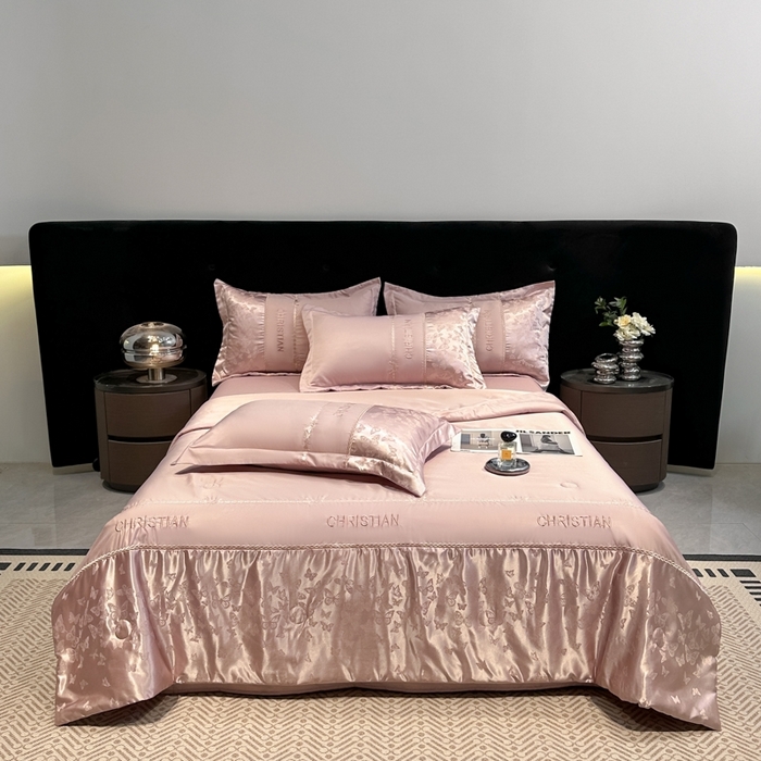 91家纺网 家纺一手货源 找家纺 金牛座家纺 2026新款水洗丝柔提花夏被空调被四件套 忆夏-浅豆沙