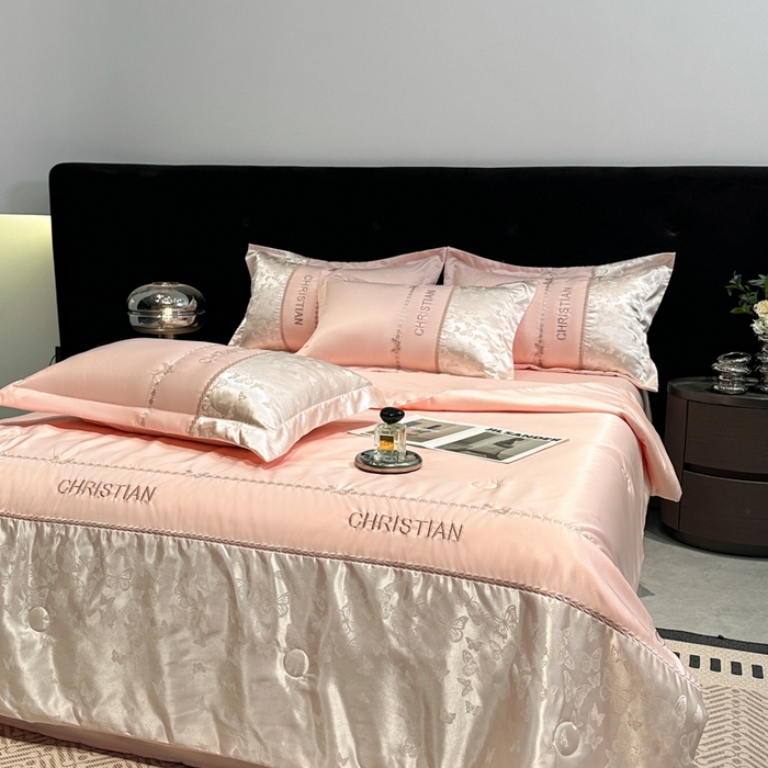 91家纺网 家纺一手货源 找家纺 金牛座家纺 2026新款水洗丝柔提花夏被空调被四件套 忆夏-浅粉