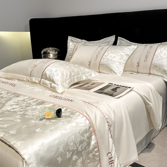 91家纺网 家纺一手货源 找家纺 金牛座家纺 2026新款水洗丝柔提花夏被空调被四件套 忆夏-奶白