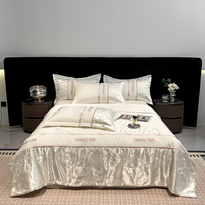 91家纺网 家纺一手货源 找家纺 金牛座家纺 2026新款水洗丝柔提花夏被空调被四件套 忆夏-奶白